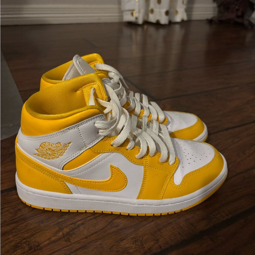 Nike Yellow and White Athletic Shoes